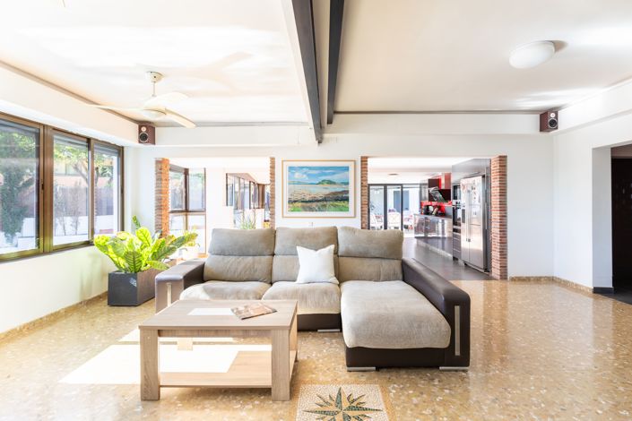 Image No.9-Villa de 5 chambres à vendre à Torremolinos