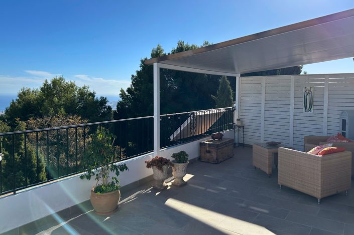 Image No.20-3 Bed Townhouse for sale