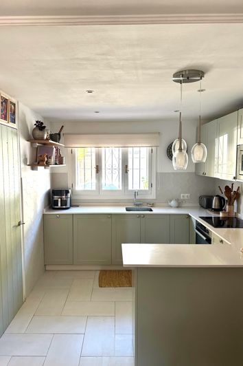 Image No.3-3 Bed Townhouse for sale