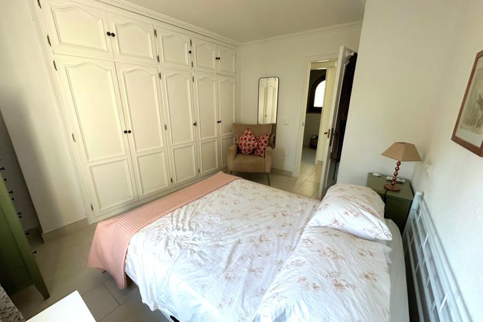 Image No.9-3 Bed Townhouse for sale