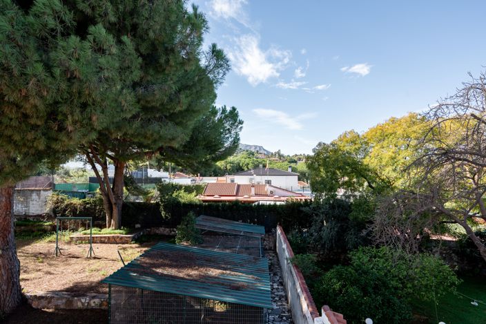 Image No.14-5 Bed House for sale