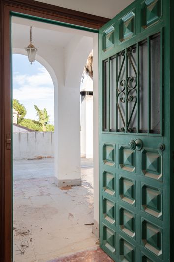 Image No.22-5 Bed House for sale