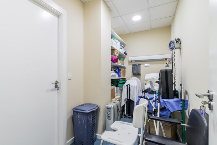 Image No.18-Commercial de 10 chambres à vendre à Marbella