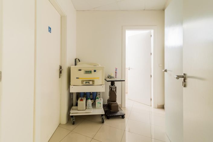 Image No.25-Commercial de 10 chambres à vendre à Marbella