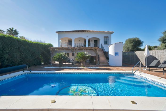 Image No.19-7 Bed Villa for sale