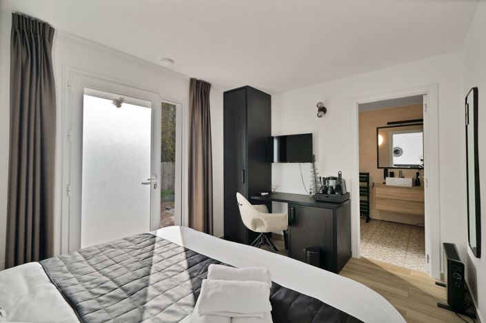 Image No.24-7 Bed Villa for sale