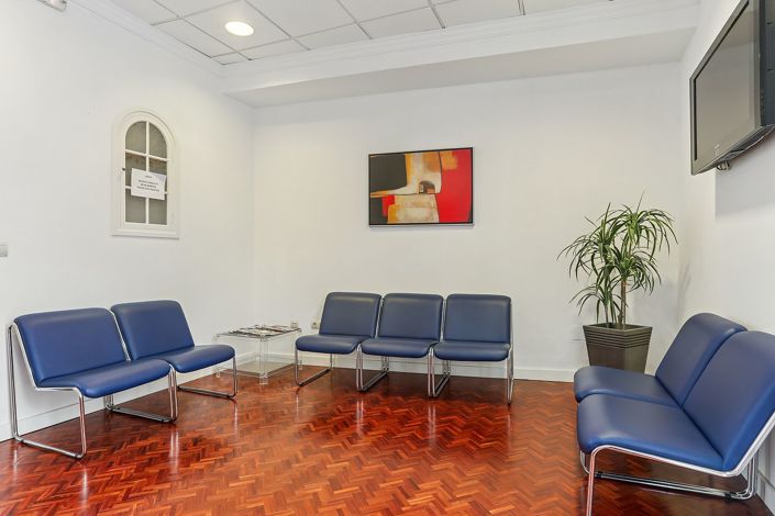 Image No.14-6 Bed Apartment for sale