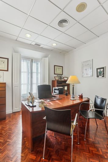 Image No.5-6 Bed Apartment for sale