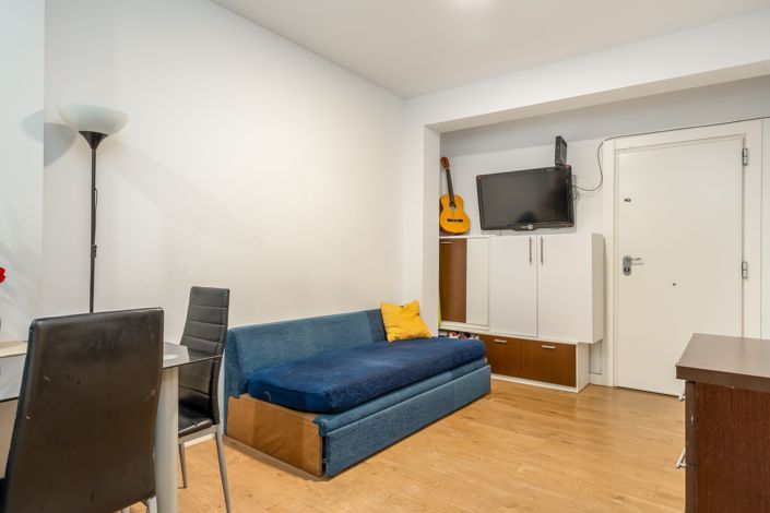 Image No.3-2 Bed Commercial for sale