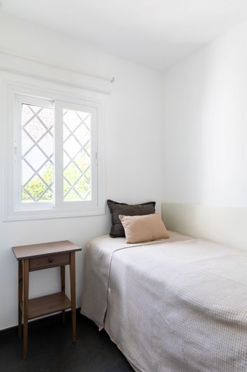 Image No.13-4 Bed House for sale