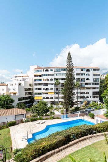 Image No.23-4 Bed House for sale