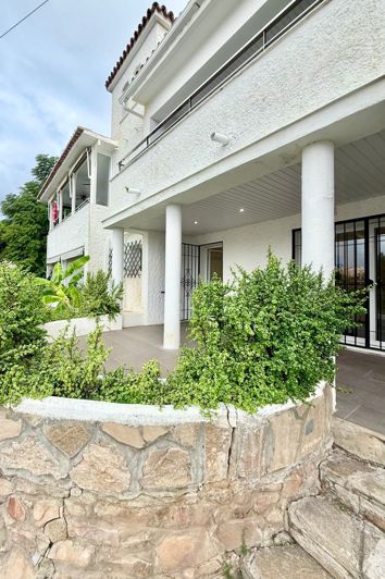 Image No.28-4 Bed House for sale