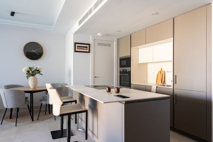 Image No.14-2 Bed Apartment for sale