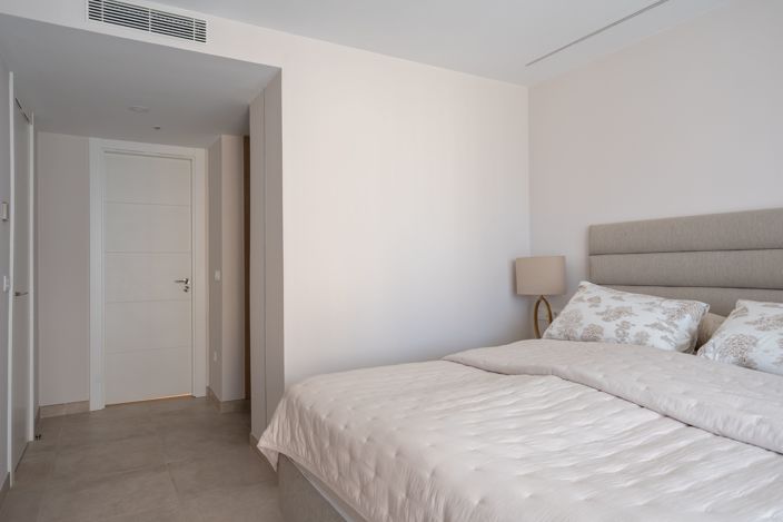 Image No.24-2 Bed Apartment for sale