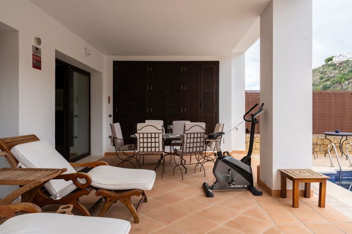 Image No.13-3 Bed House for sale