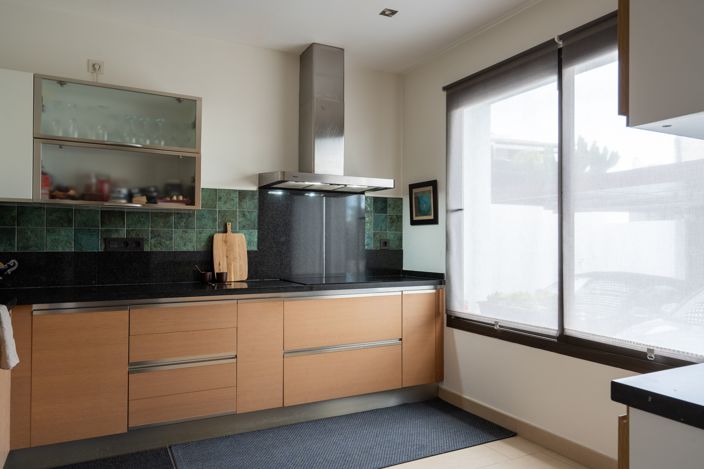 Image No.20-3 Bed House for sale