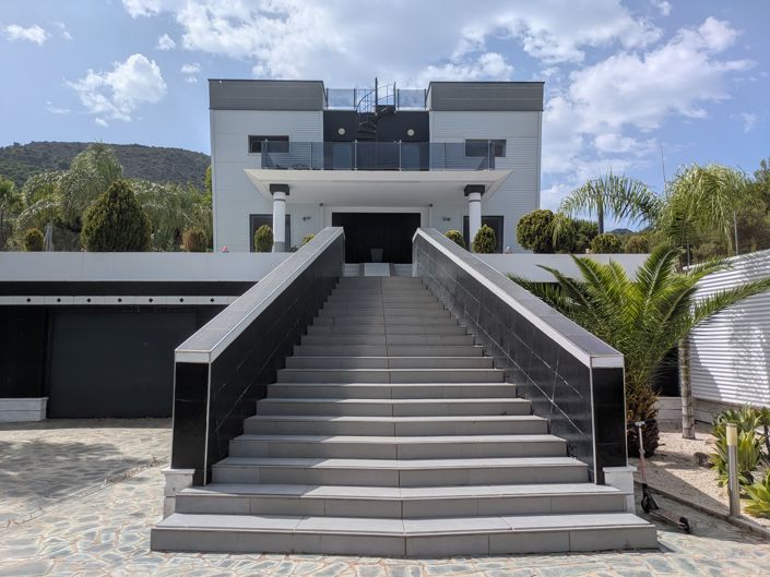 Image No.4-5 Bed Villa for sale