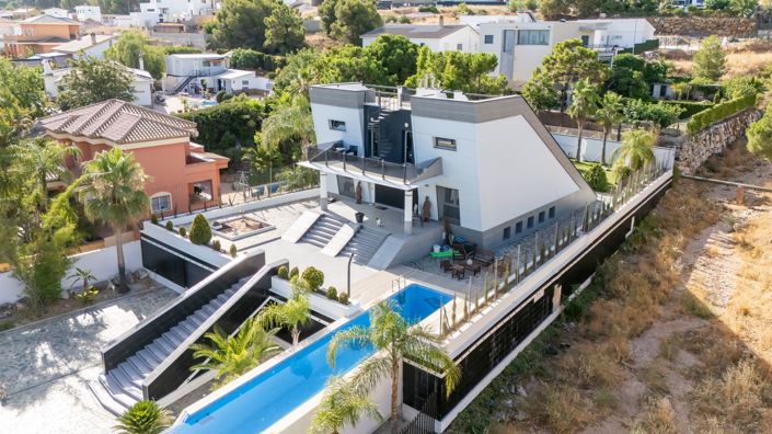 Image No.5-5 Bed Villa for sale