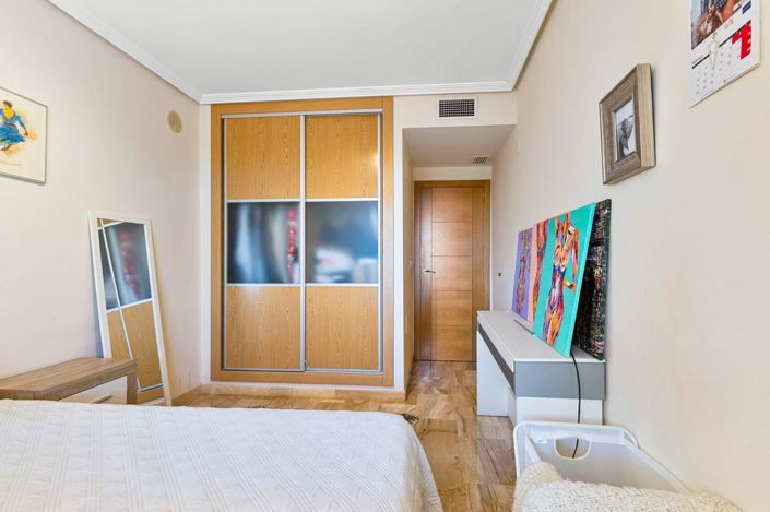 Image No.9-2 Bed Apartment for sale