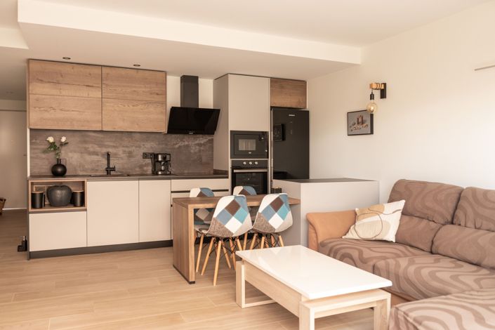 Image No.2-3 Bed House for sale