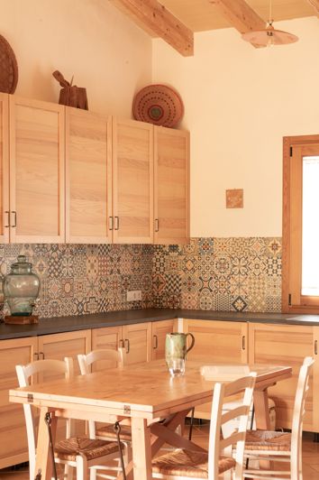 Image No.4-4 Bed House for sale