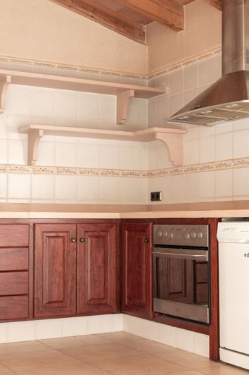 Image No.29-6 Bed House for sale