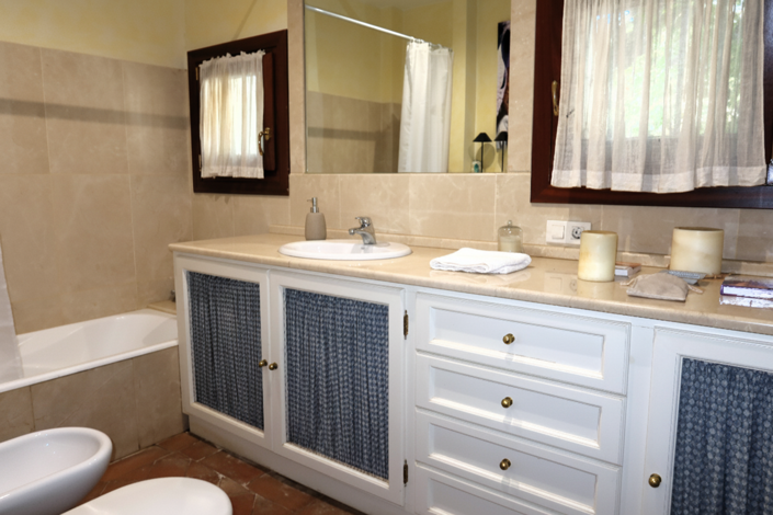 Image No.27-Maison de 3 chambres à vendre à San Roque