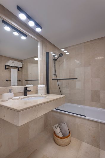 Image No.16-3 Bed Apartment for sale