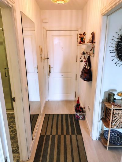 Image No.10-1 Bed Apartment for sale