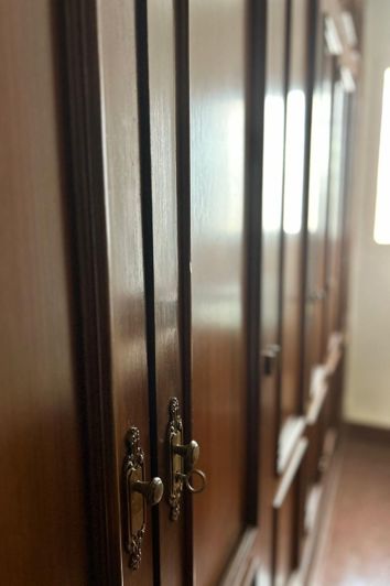 Image No.11-4 Bed Flat for sale