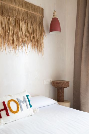 Image No.14-2 Bed Townhouse for sale