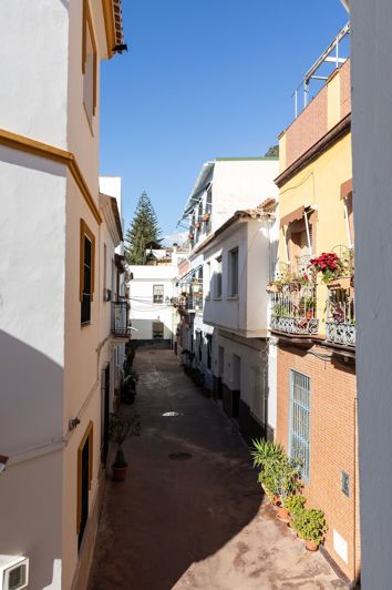 Image No.22-2 Bed Townhouse for sale