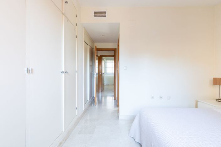 Image No.10-2 Bed Apartment for sale