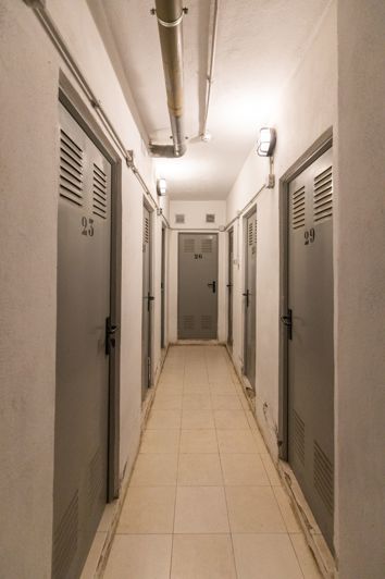 Image No.20-2 Bed Apartment for sale