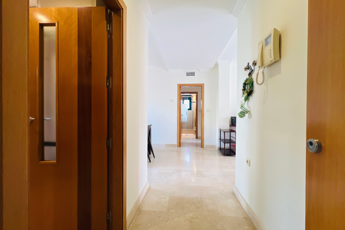 Image No.3-Appartement de 2 chambres à vendre à Marbella