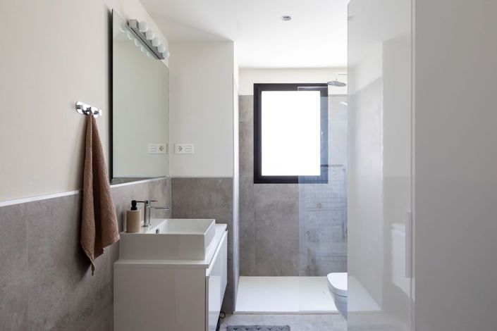 Image No.19-3 Bed Apartment for sale