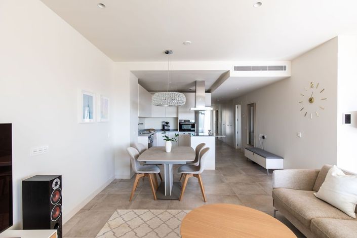 Image No.7-3 Bed Apartment for sale