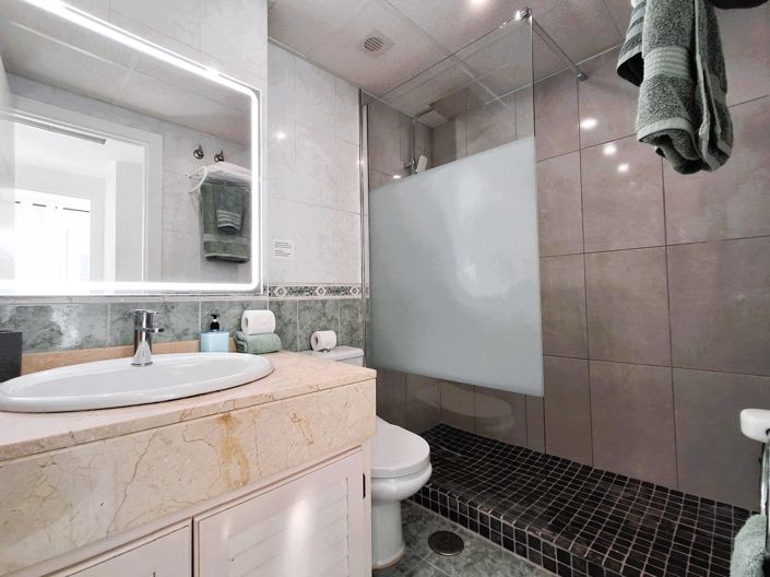 Image No.9-Appartement de 2 chambres à vendre à Marbella