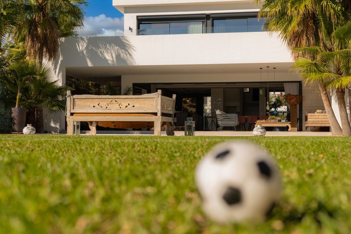 Image No.12-4 Bed Villa for sale