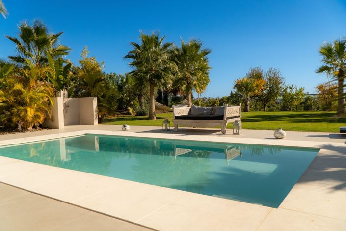 Image No.9-4 Bed Villa for sale