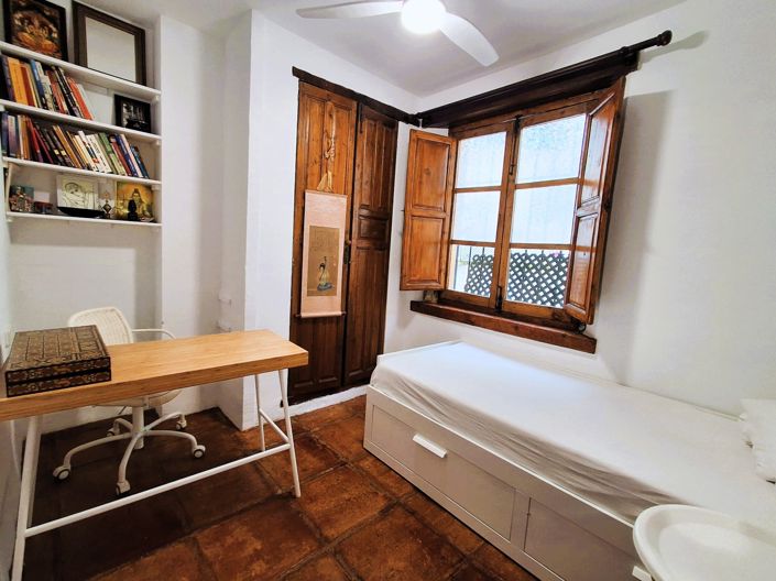 Image No.25-4 Bed Villa for sale