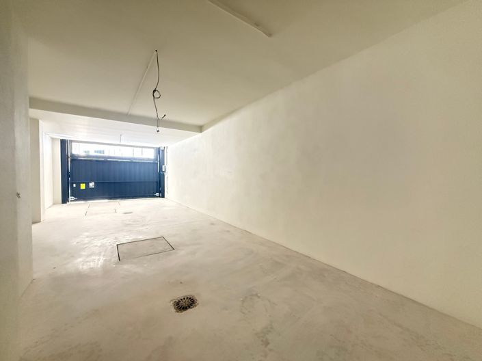 Image No.29-4 Bed Townhouse for sale