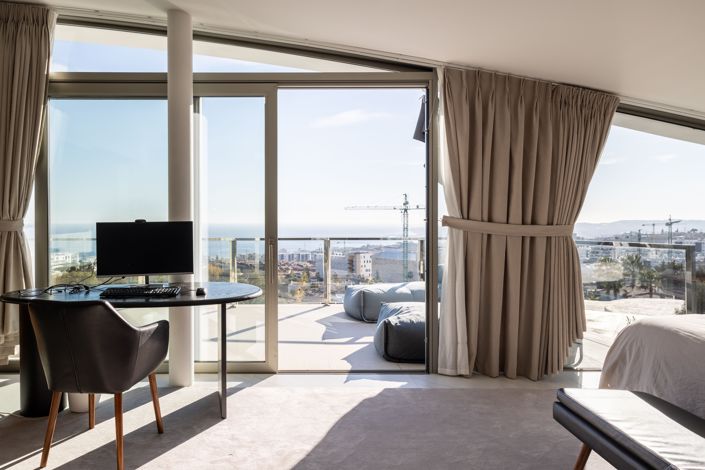 Image No.25-4 Bed Villa for sale