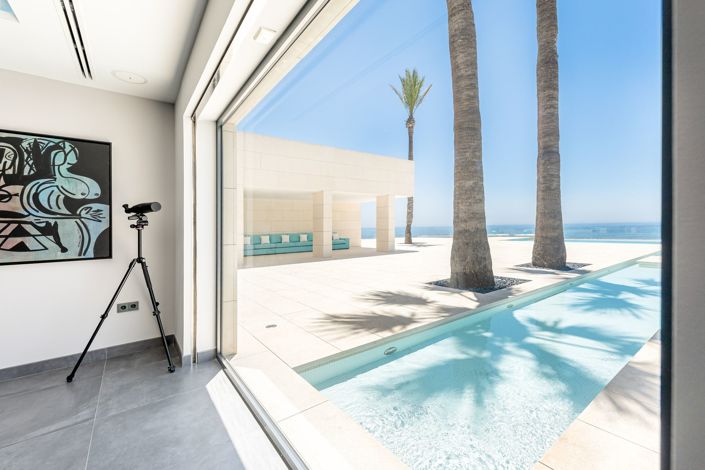 Image No.6-4 Bed Villa for sale