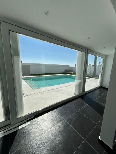 Image No.17-4 Bed Villa for sale