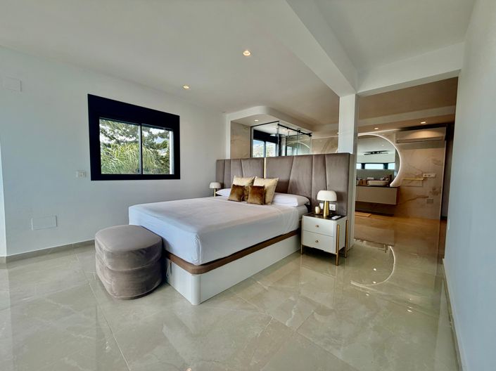 Image No.21-4 Bed Villa for sale