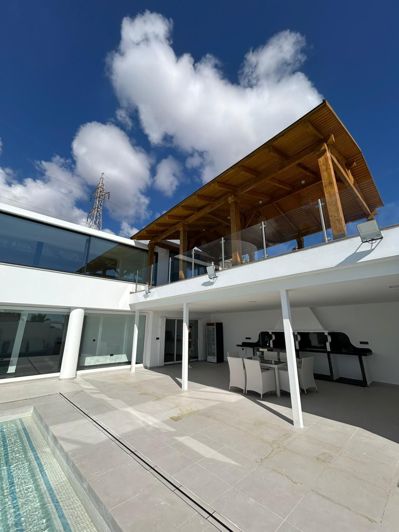 Image No.6-4 Bed Villa for sale