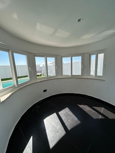 Image No.9-4 Bed Villa for sale