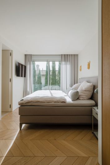 Image No.26-3 Bed Penthouse for sale