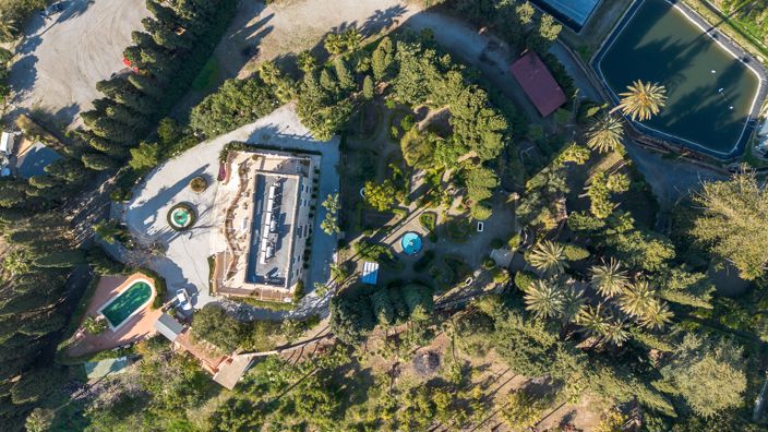 Image No.4-Chateaux for sale